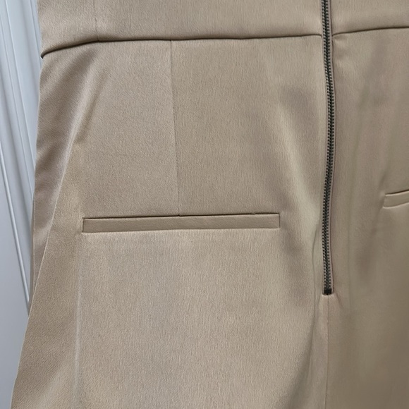 NWT Alice + Olivia Phillis Utility Sleeveless Romper - Size 12 - Picture 9 of 10